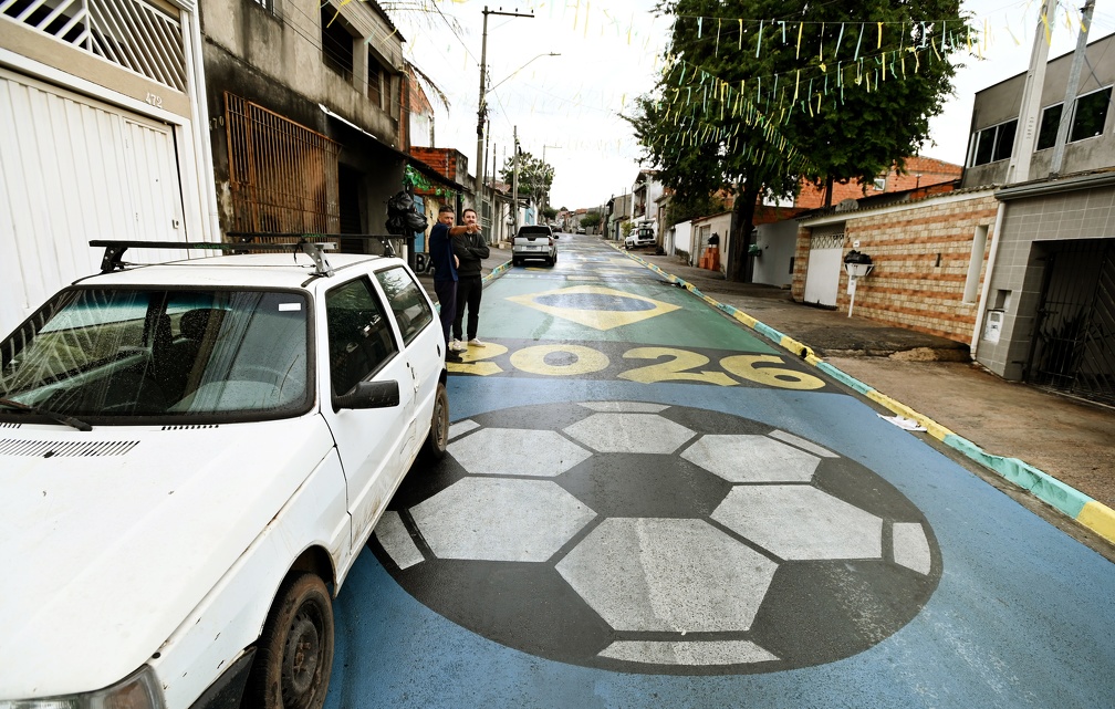 Moradores do Eldorado dos Carajás mantêm a tradição das ruas decoradas para a Copa