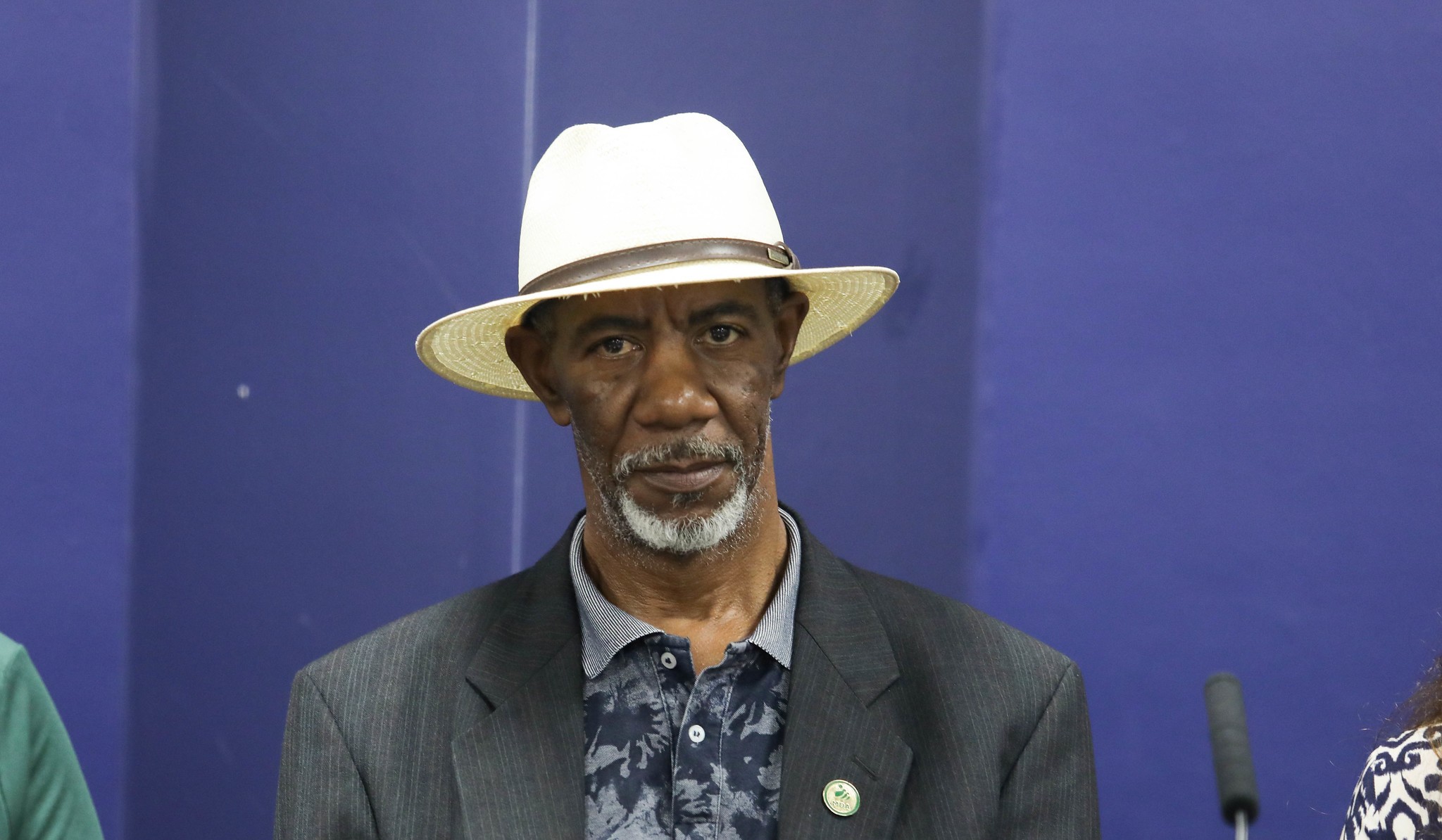 Elvio Motta é historiador, professor da rede pública estadual e agricultor familiar;  também atua no movimento negro