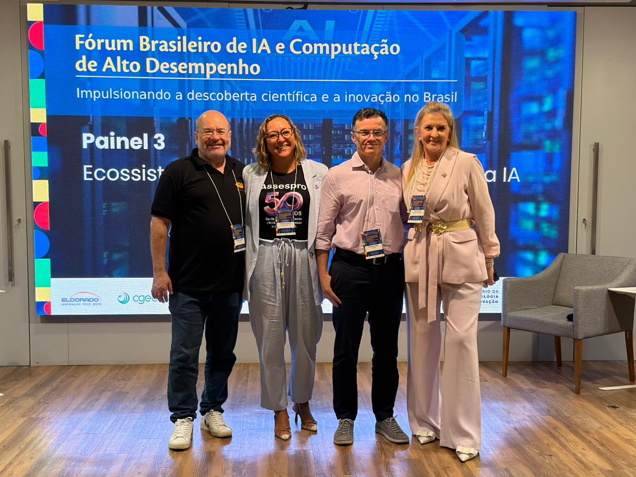 Beto Macedo, do Instituto CESAR; Cristiane Pereira, da Assespro-DF; Antonio Tadeu, do LNCC; e Adriana Flosi