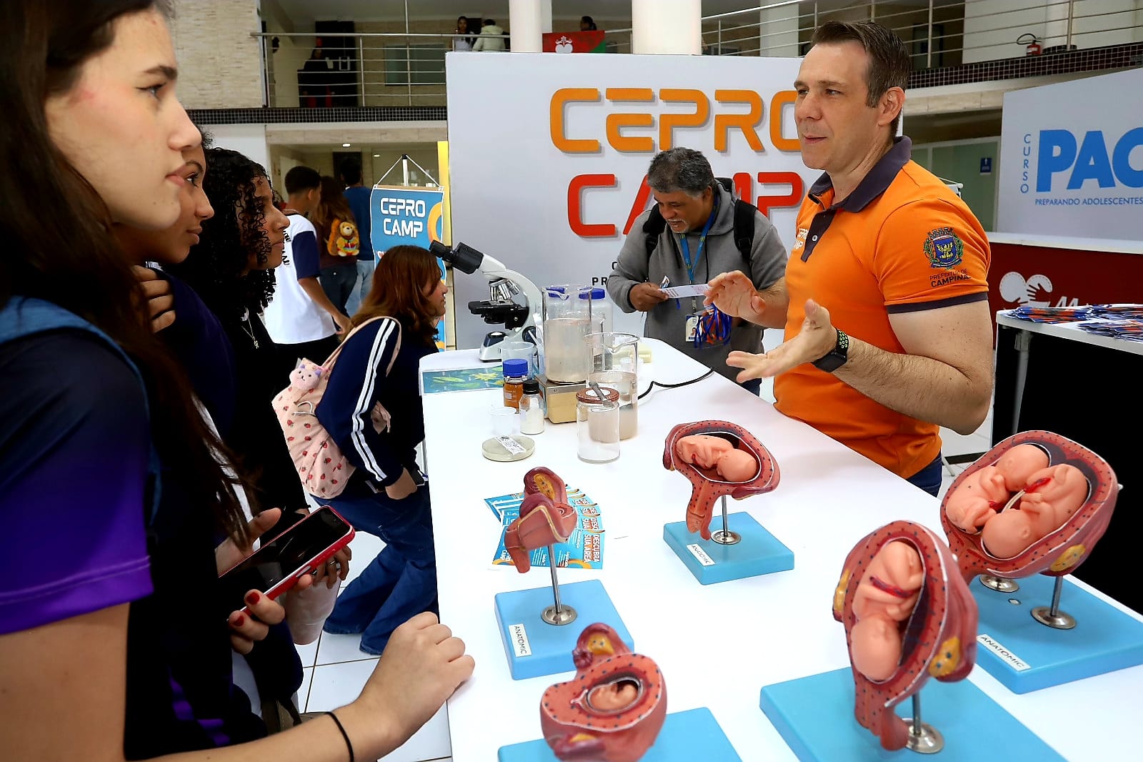 Estudantes são motivados a prosseguirem no caminho da Educação