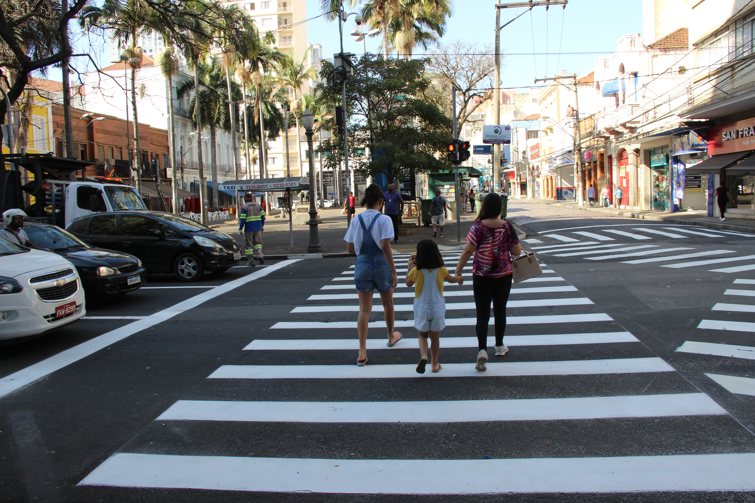 As mulheres possuem comportamento diferente dos homens no trânsito