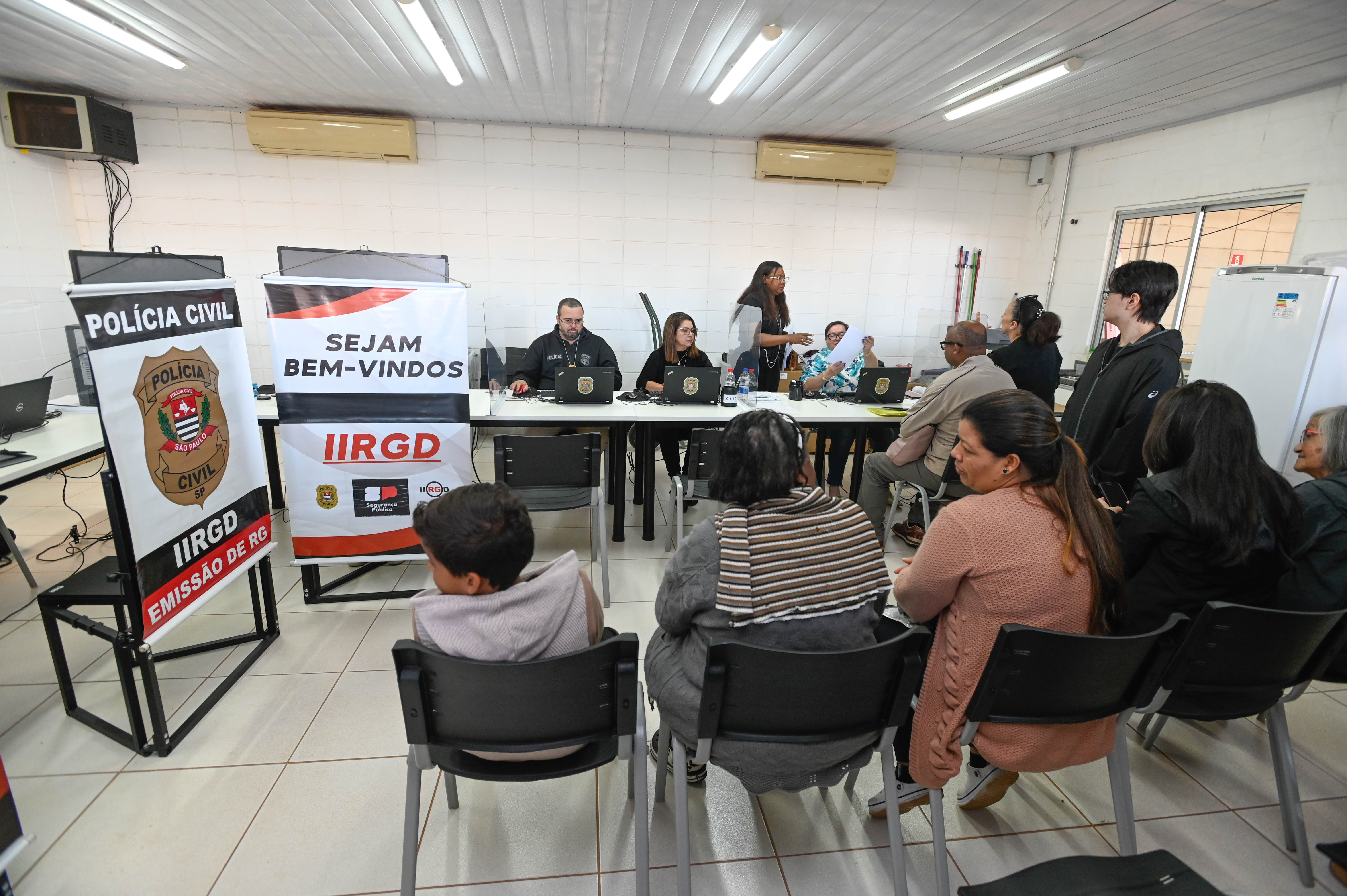 Reunião de serviços em um mesmo lugar facilita a vida de quem mora próximo do entreposto