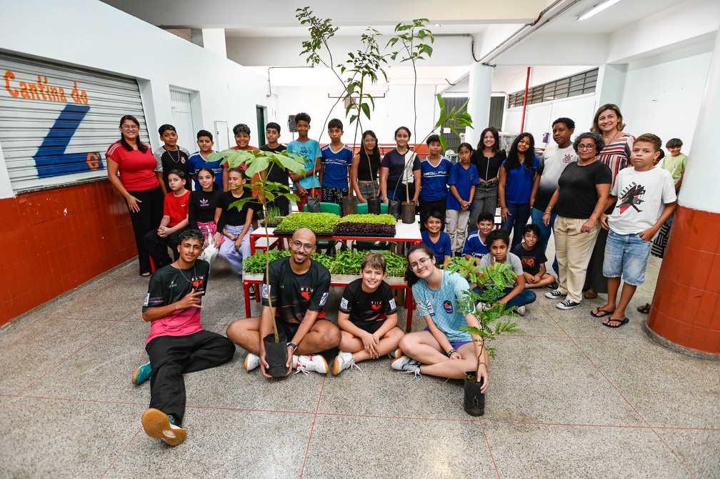 Atividade do programa na Escola Estadual Prefeito Antônio da Costa Santos, em março de 2025