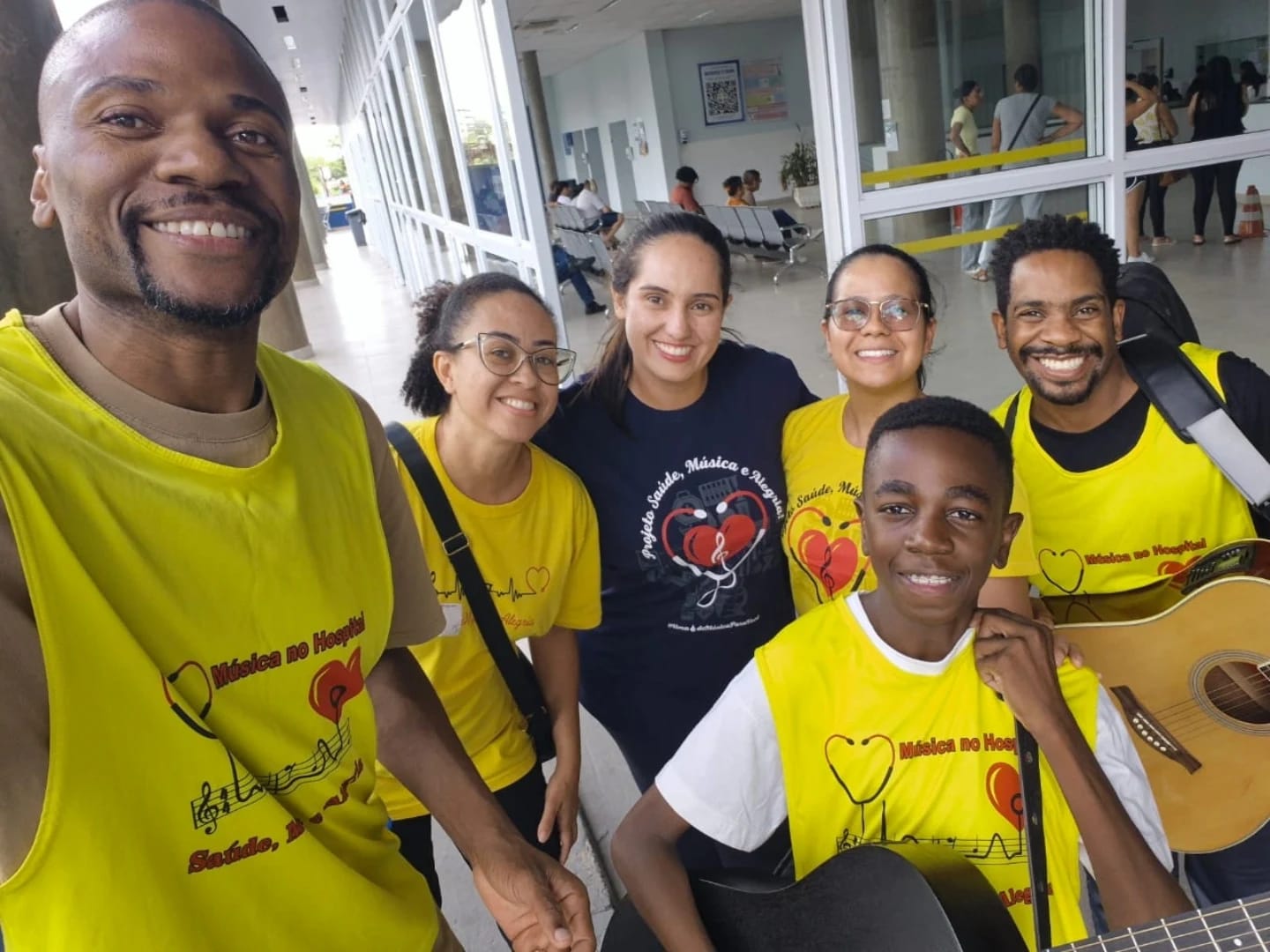 Grupo Saúde, Música e Alegria vai se apresentar no Hospital Ouro Verde; música tem o poder de tocar o coração, despertar memórias, trazer conforto e aproximar pessoas