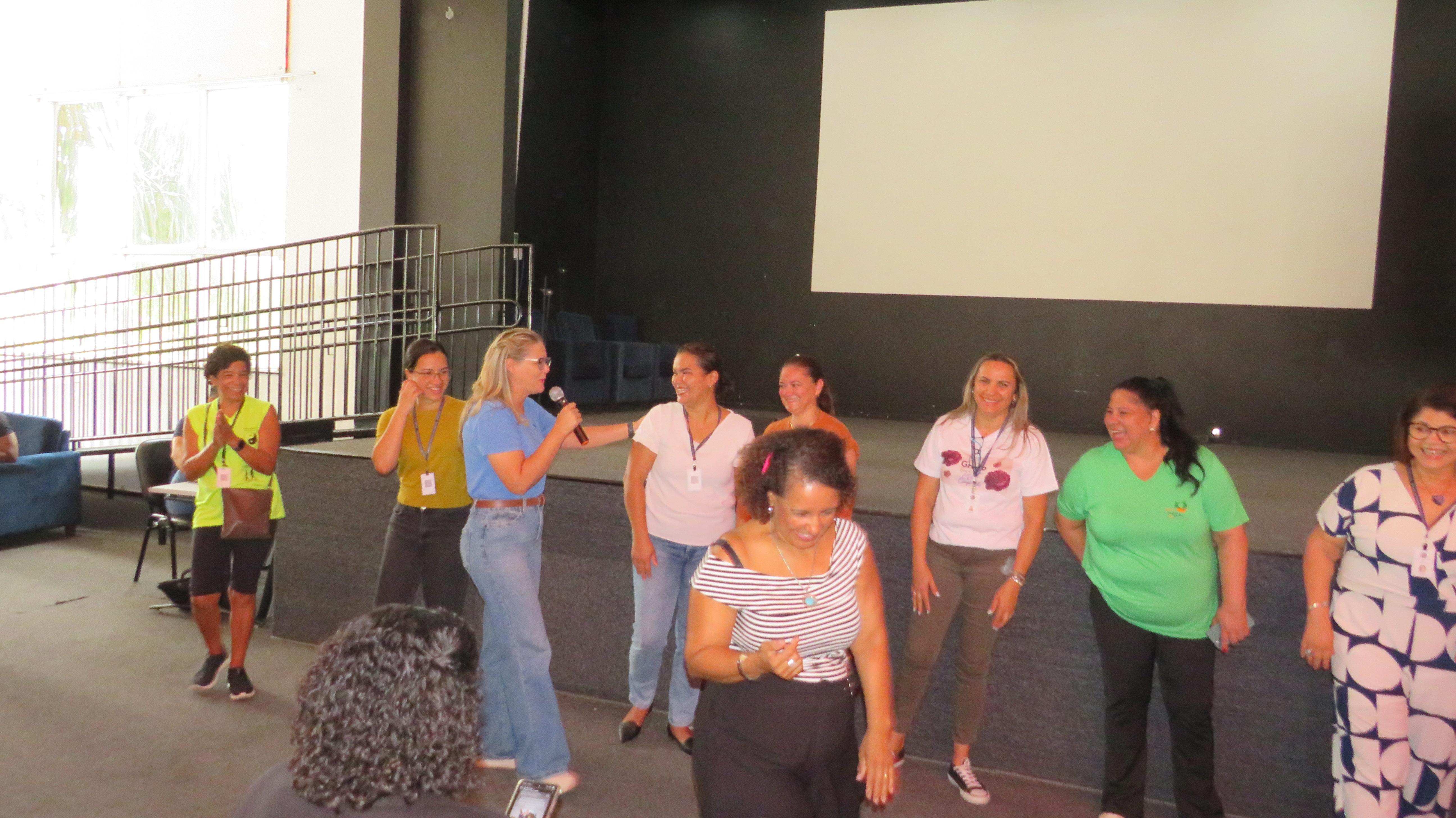 Vários setores da Prefeitura, como Saúde, Esporte, Educação e Políticas para as Mulheres participaram da reunião, mostrando que a pessoa idosa precisa ser atendida em todas as suas necessidades