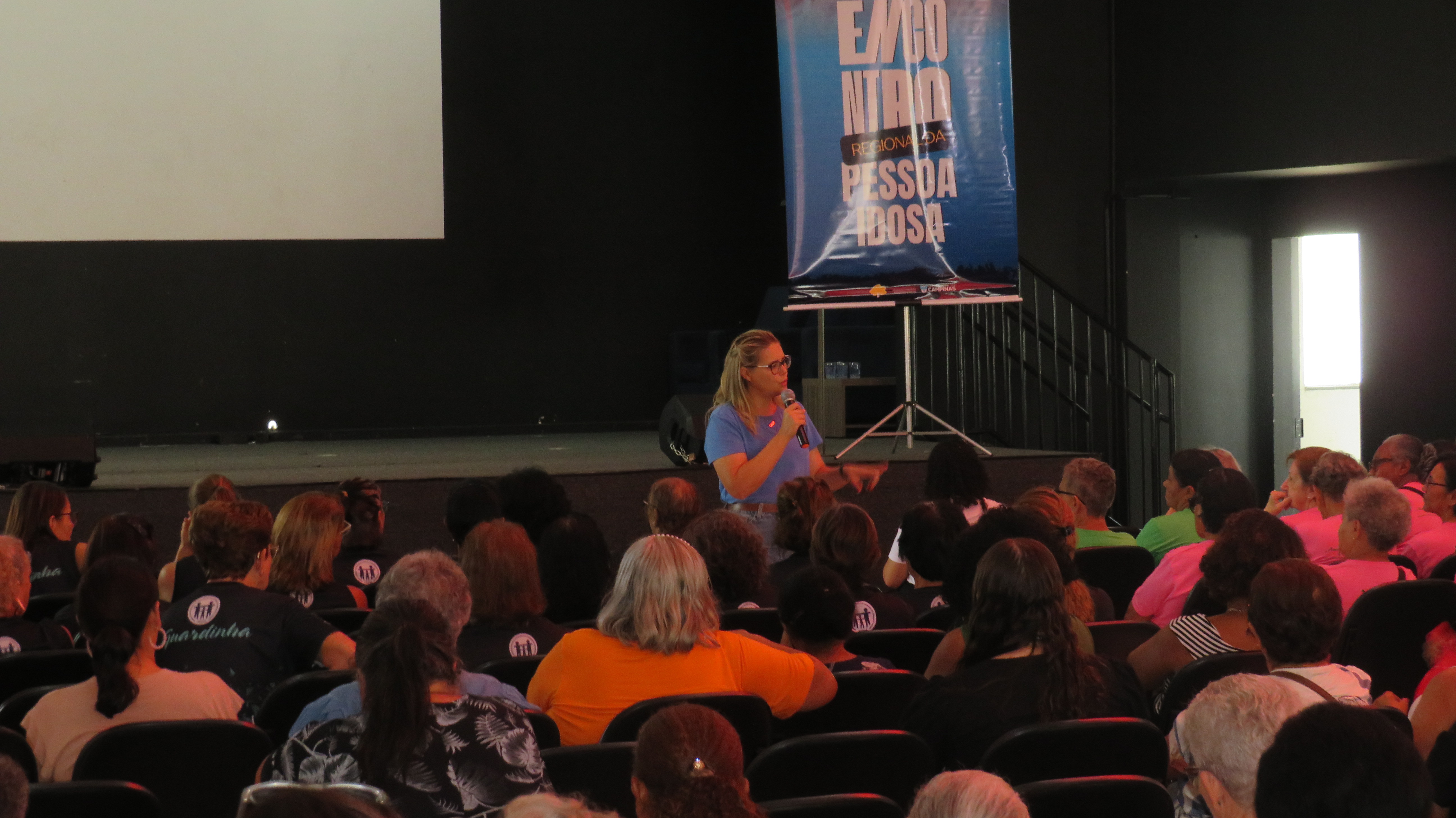 O objetivo do evento foi o fortalecimento da articulação entre os serviços públicos e a aproximação da rede de atendimento com o território em que atua