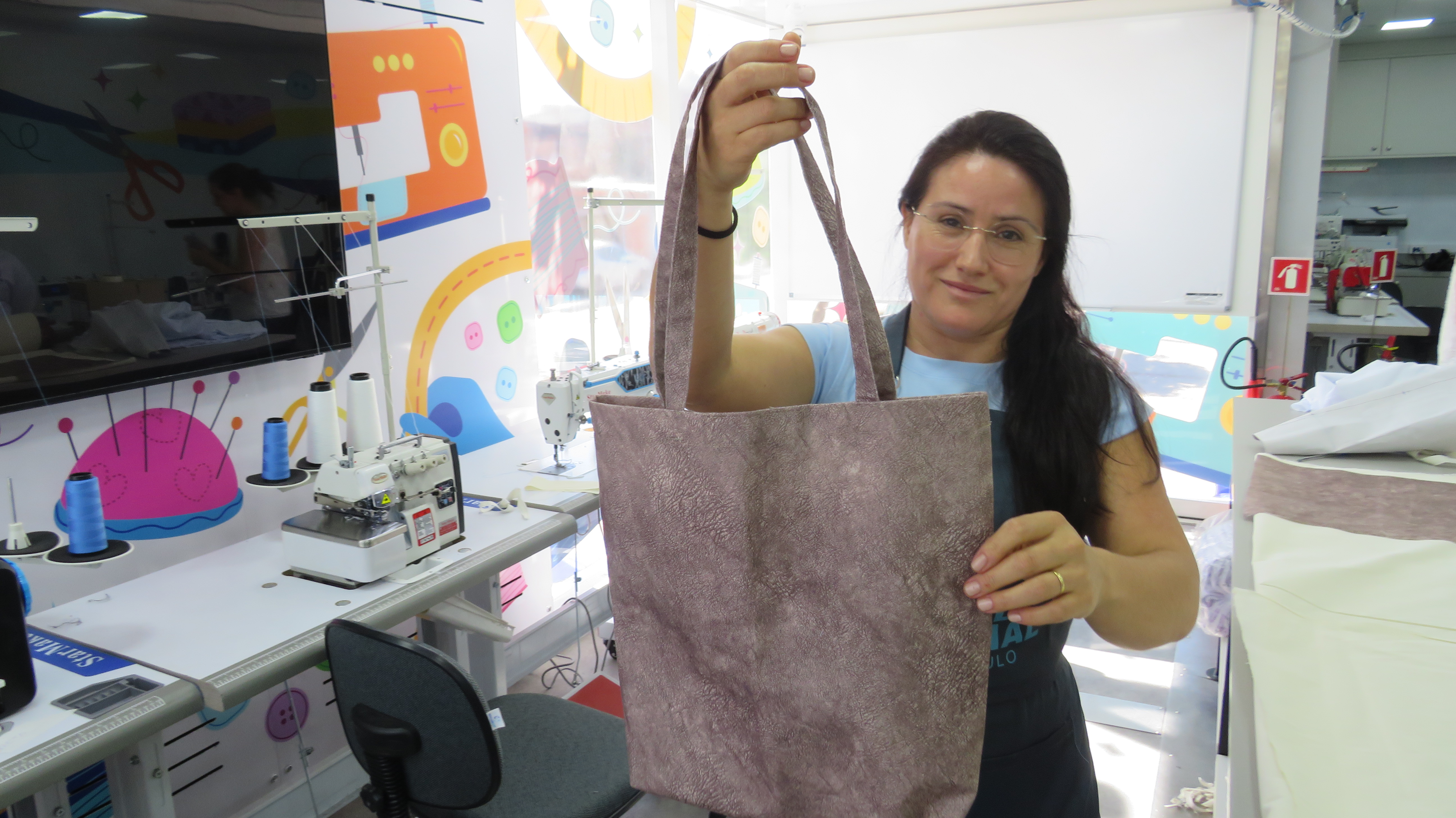 Peças simples saíram das máquinas já no primeiro dia de aula