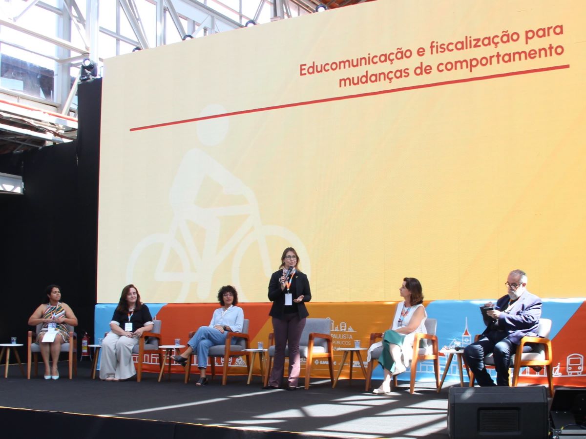 Discussões, propostas e trocas de experiências entre diversas realidades enriqueceram o Fórum