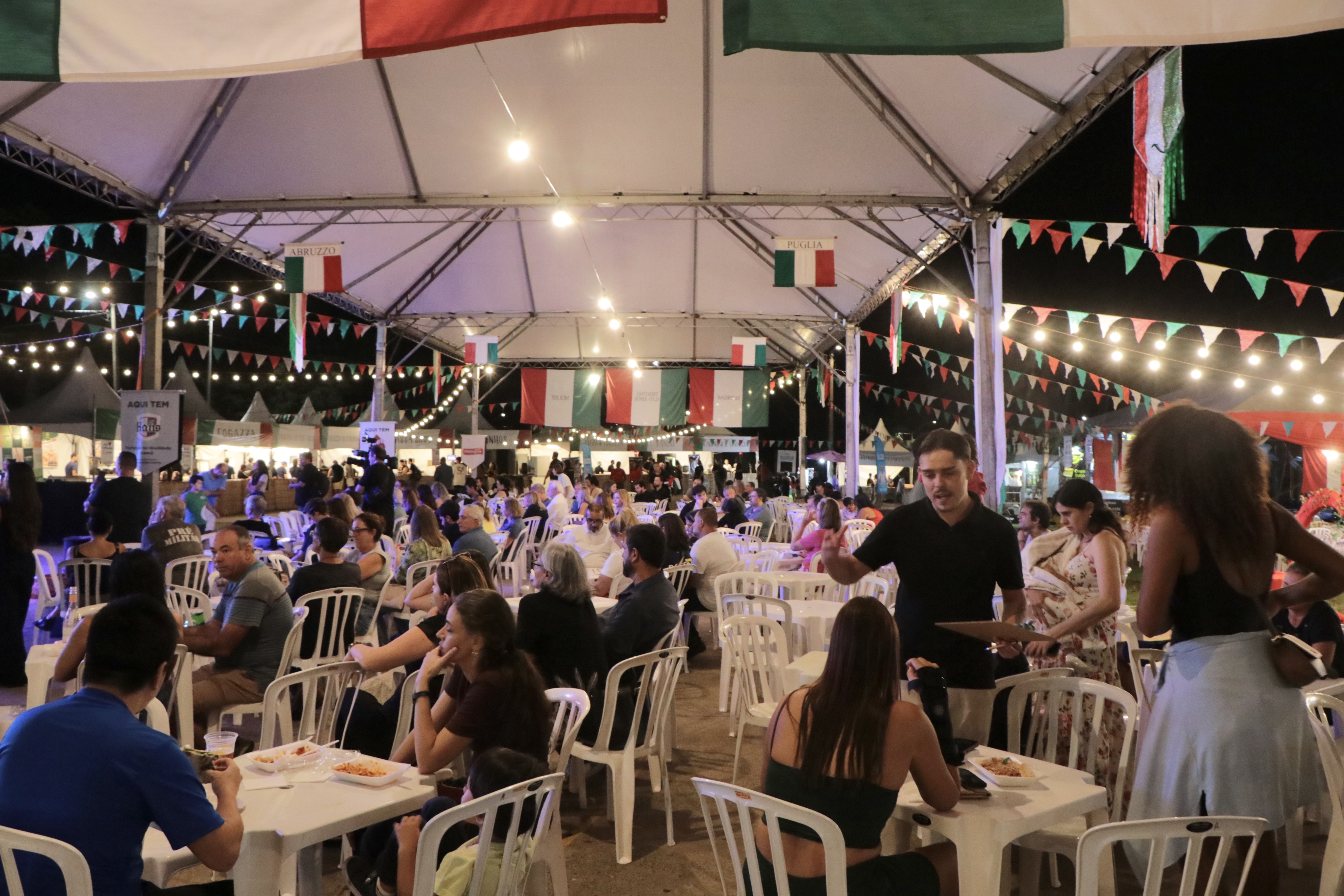 Evento reúne atividades culturais, gastronômicas, esportivas e tradicionais em diferentes espaços da cidade 