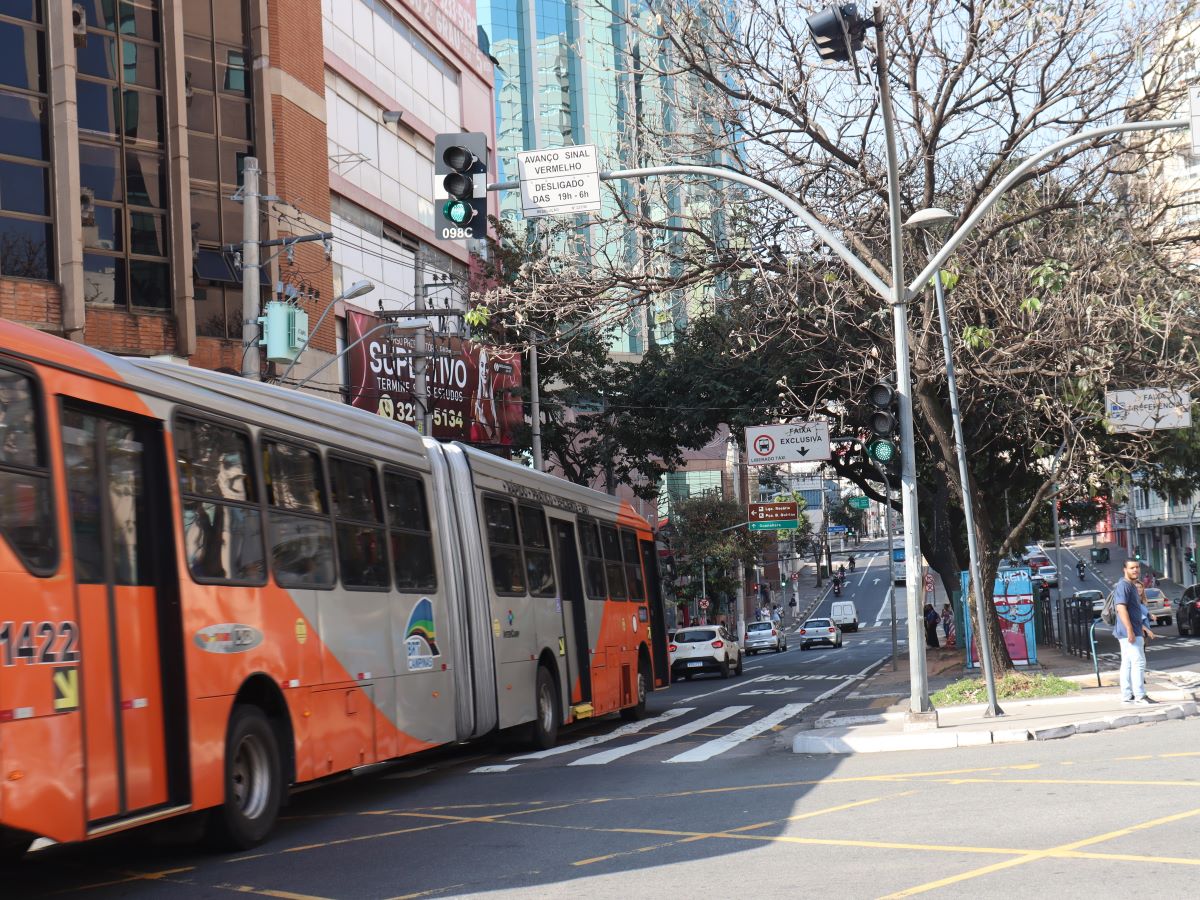 é parte do programa de requalificação dos pontos do transporte público coletivo, que contemplará mais de 60 paradas no total