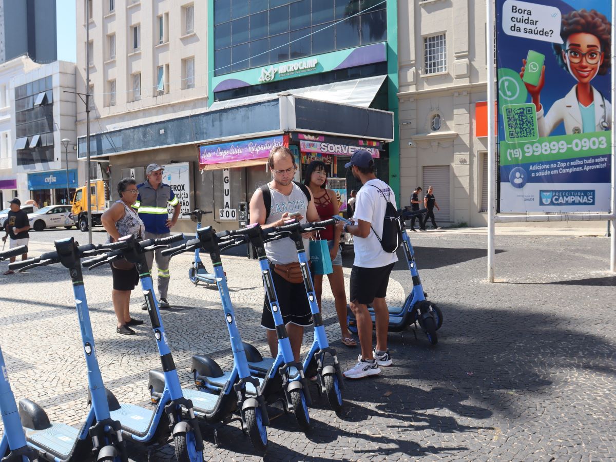 Equipe da JET também participou para passar orientações sobre os patinetes elétricos