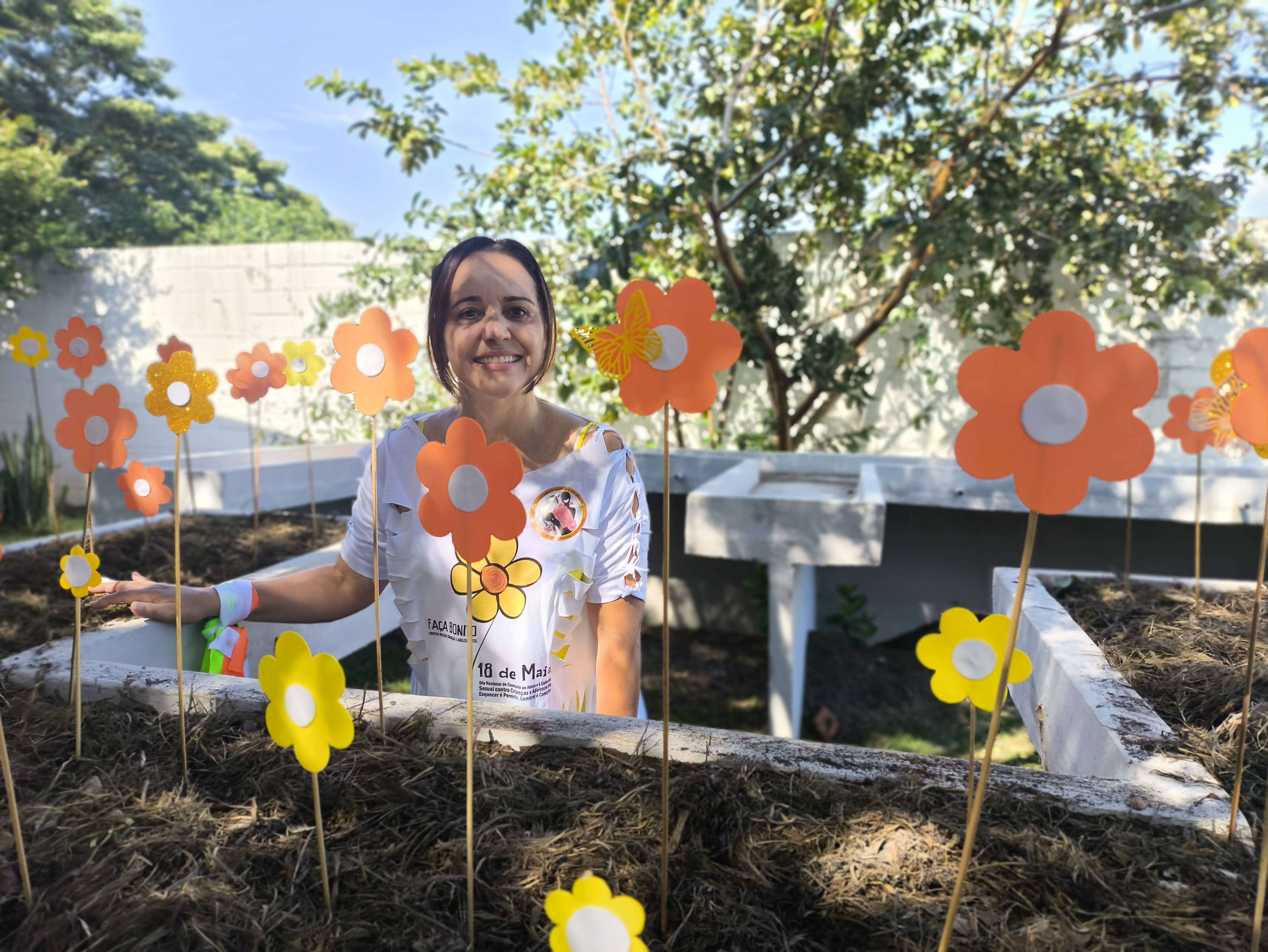 Atividade também teve instalação temática do Maio Laranja