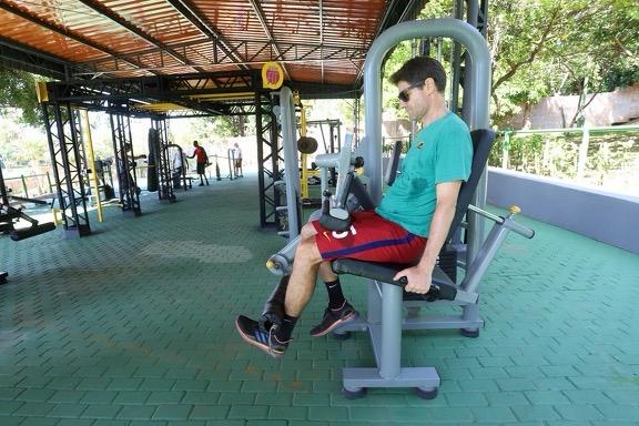 Frequentadores da Academia de Musculação da Lagoa do Taquaral contam agora com orientação gratuita de profissional da Secretaria Municipal de Esportes e Lazer 