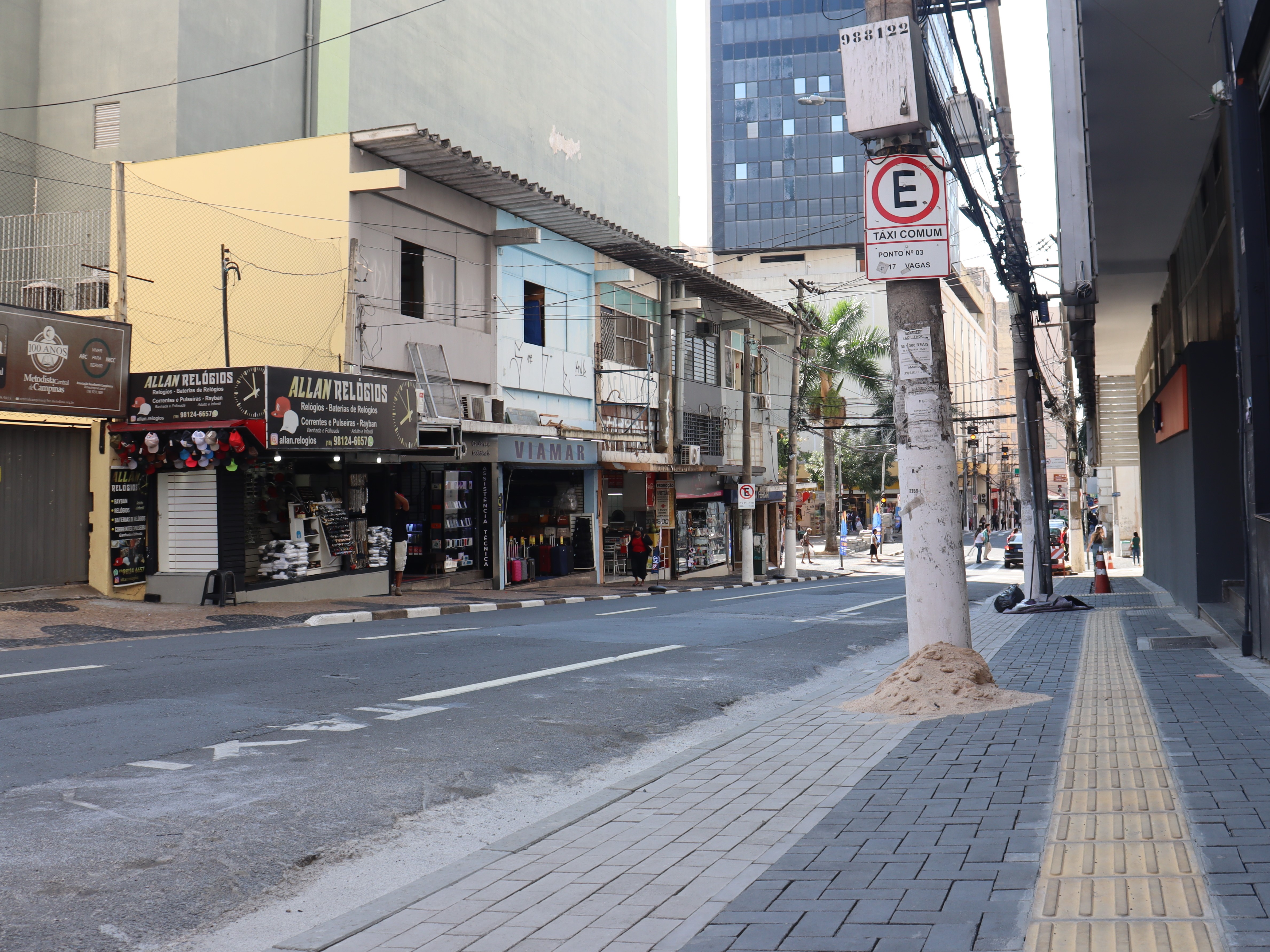 Duas paradas serão remanejadas para o trecho entre a Ferreira Penteado e a 13 de Maio