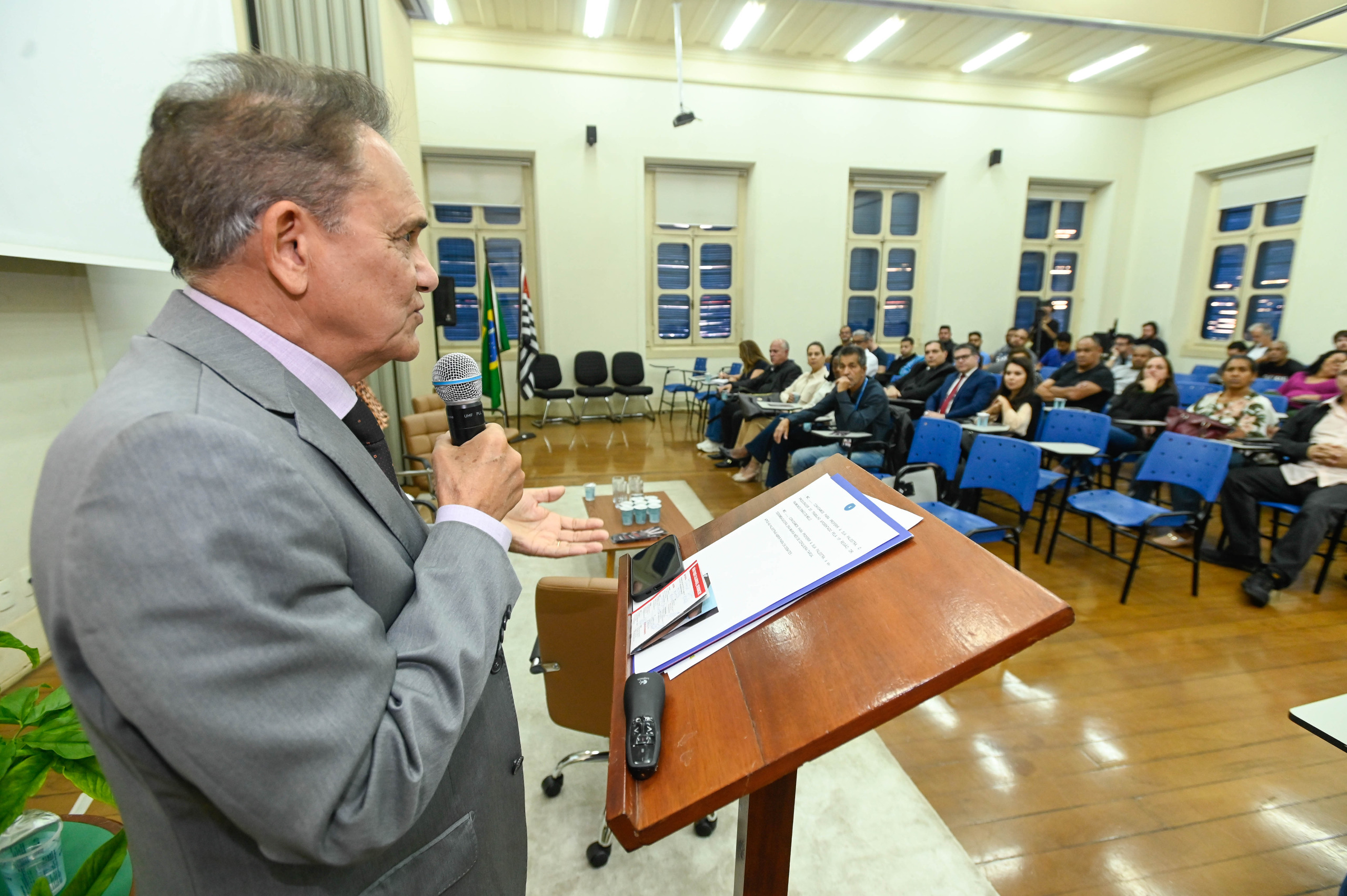 Procurador aposentado do TRT/15ª Região, Raimundo Simão, destacou a responsabilidade de todos no combate ao assédio moral e sexual