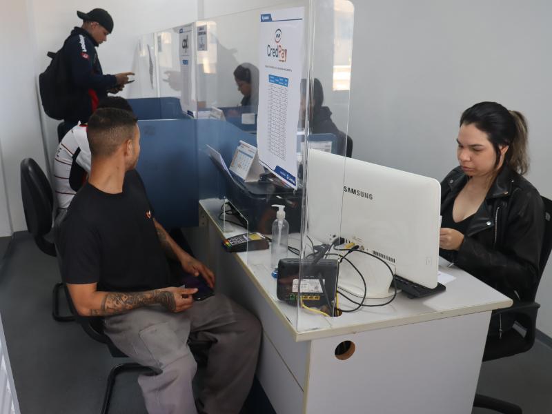 A Emdec possui um espaço para a negociação presencial