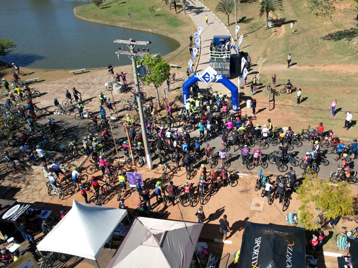 Promovido pelo Campinas Bike Clube, passeio ciclístico tem percurso de 10 km
