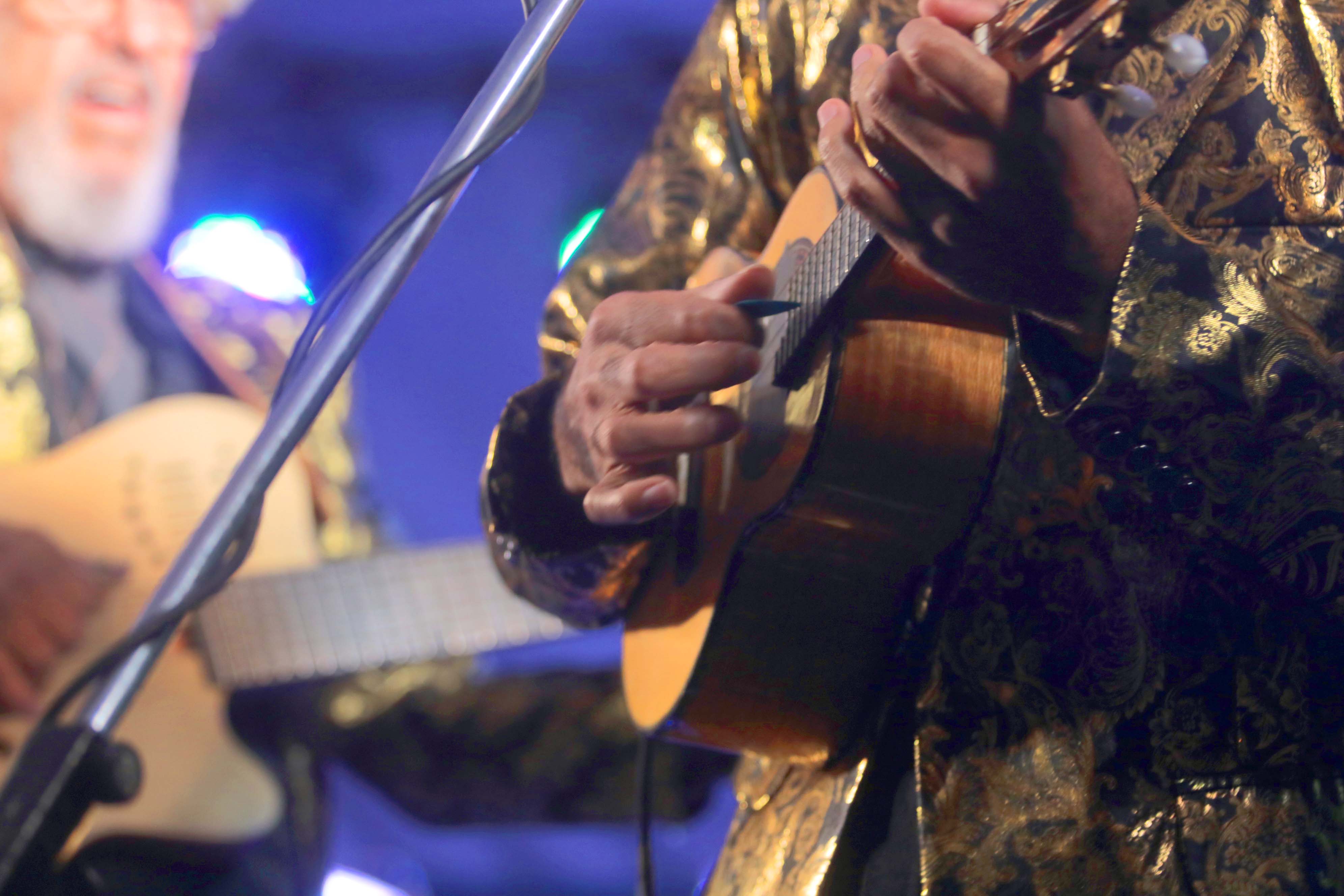 Rock acústico embala mais uma edição do Petisco Musical, promovido na Praça São Sebastião, em Sousas