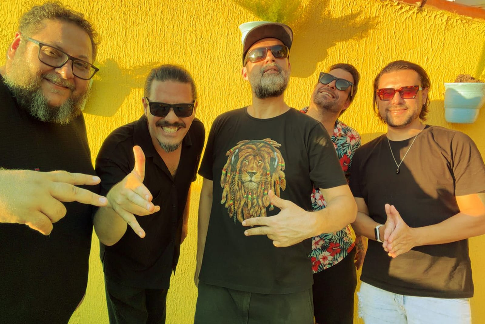 A banda Povo da Oca sobe ao palco às 17h