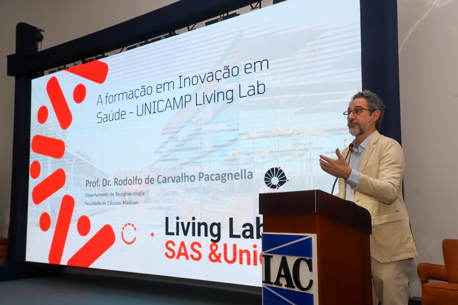 Uma das experiências compartilhadas foi a da Unicamp