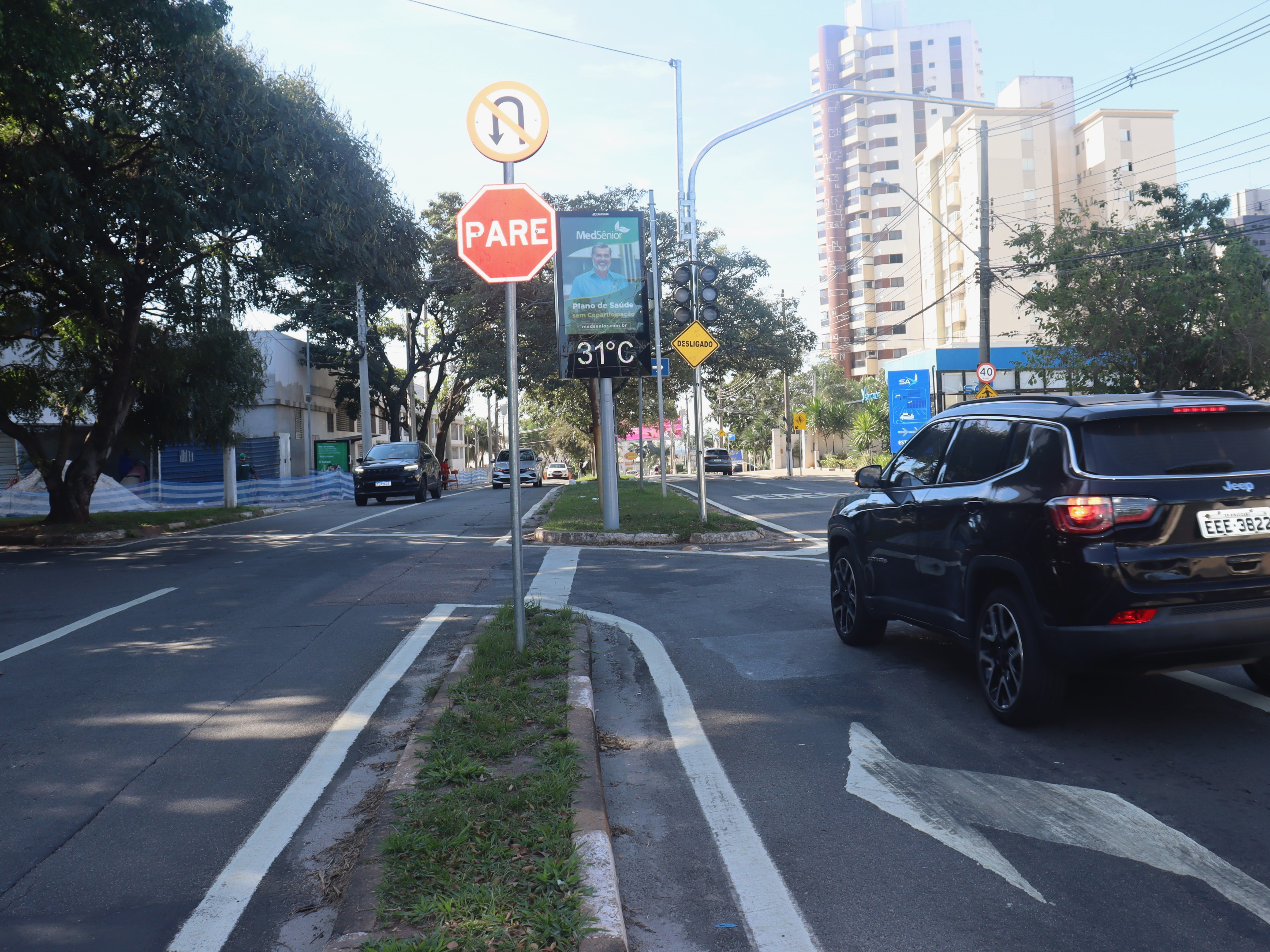 As melhorias envolveram ainda modernização dos controladores semafóricos e obras de geometria nas vias