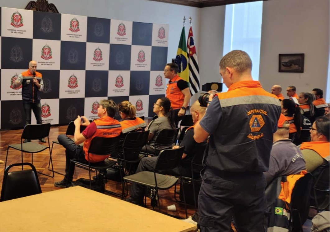 O coordenador regional e diretor da Defesa Civil de Campinas, Sidnei Furtado, falou sobre "Resiliência Aplicada à Proteção e Defesa Civil"