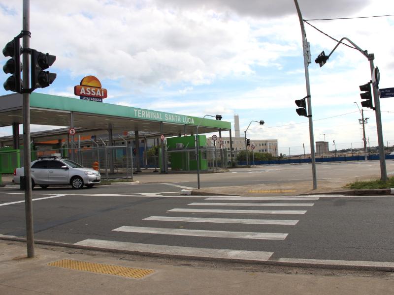 Nova fase semafórica é voltada aos pedestres que cruzam a Ruy Rodriguez