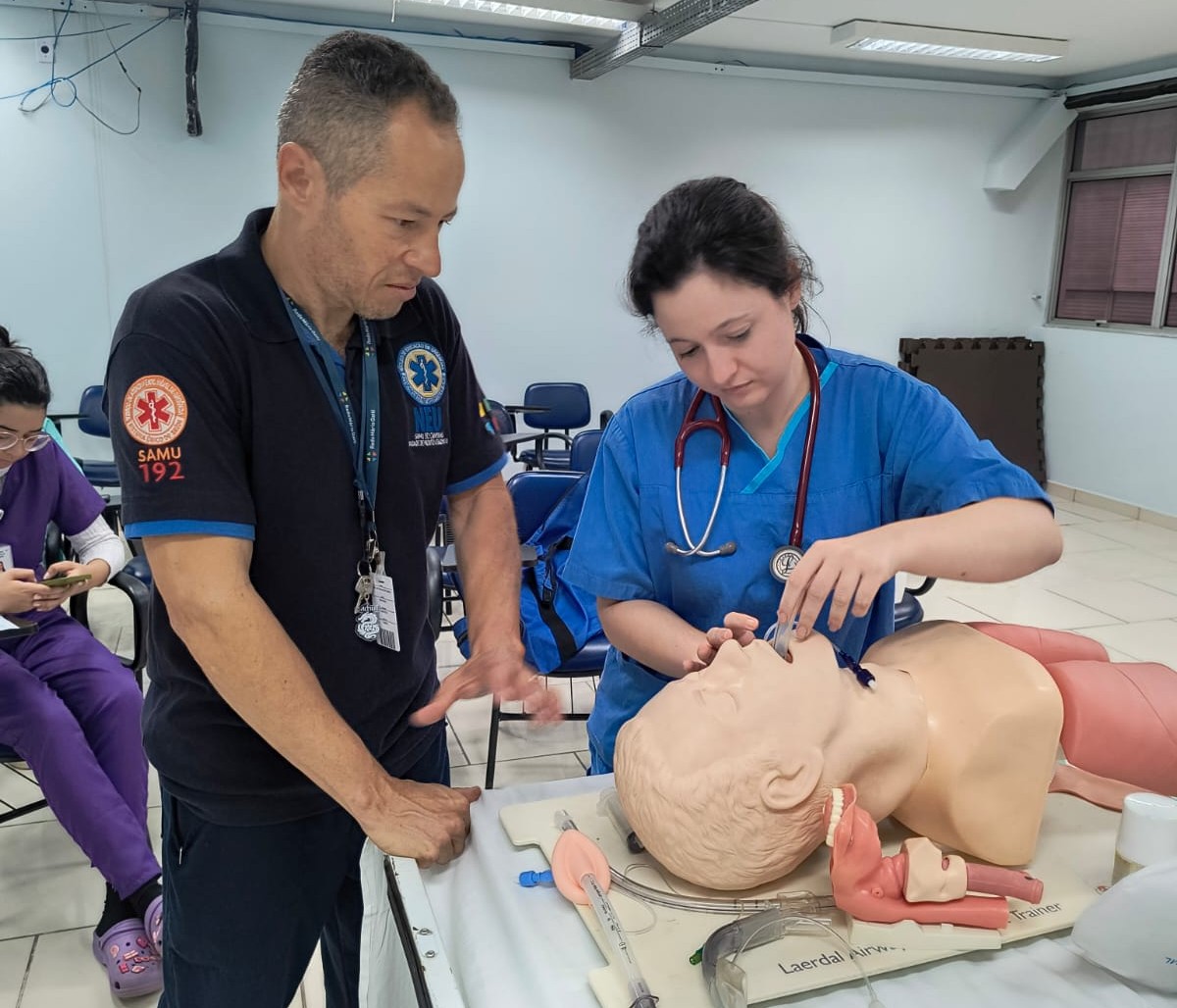 Procedimento pode salvar a vida de uma pessoa com parada cardiorrespiratória