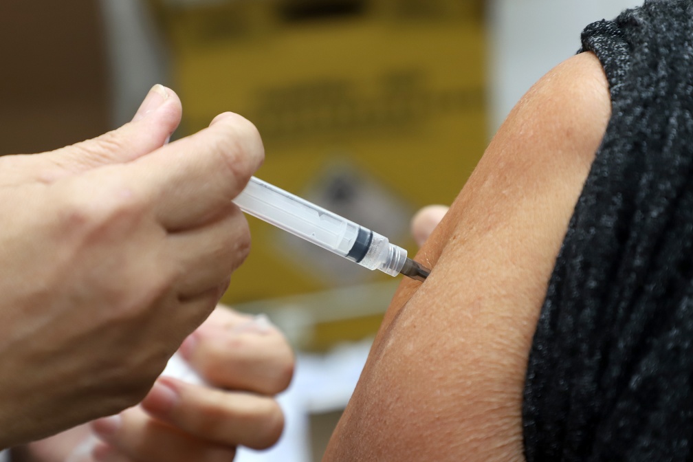 A vacinação será realizada por demanda espontânea, sem necessidade de agendamento prévio