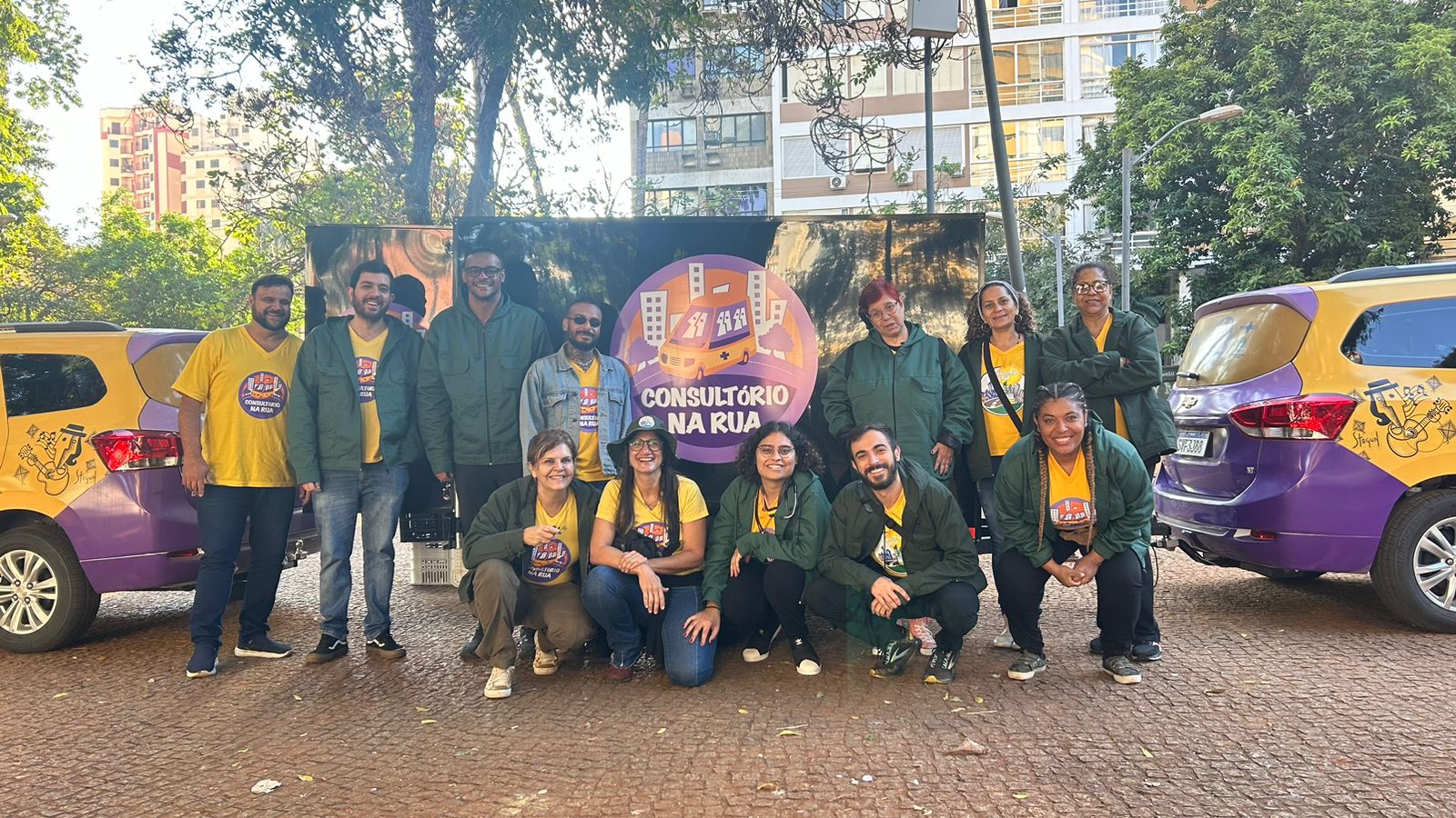 Saúde reforçou serviços do Consultório na Rua com pessoal e compra de veículos