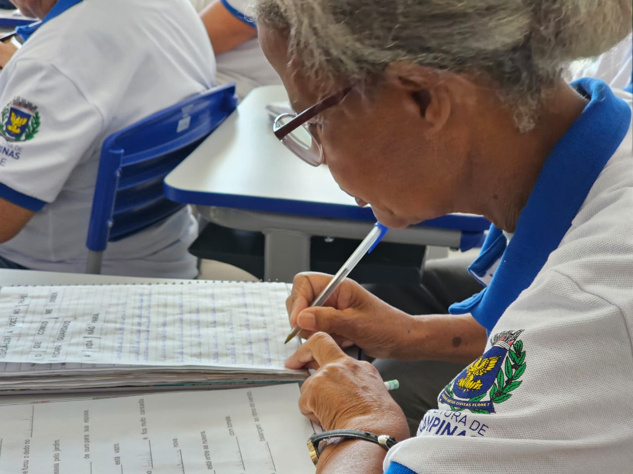 Divulgação, busca ativa e indicações incentivam alunos que não concluíram os estudos a se matricularem no EJA