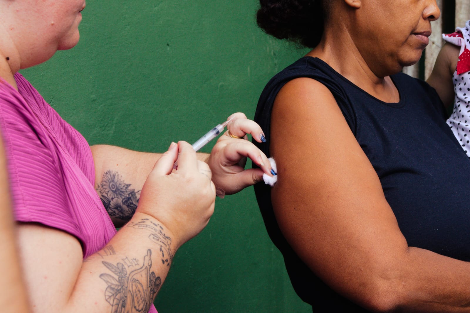 Campinas terá vacinação de casa em casa, em supermercado e colégio neste sábado, 15