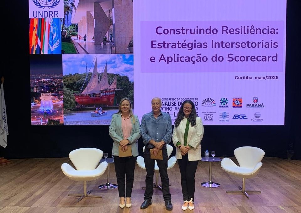 Anne Dutra, Sidnei Furtado e Heloisa Fagundes deram o curso no evento em Curitiba