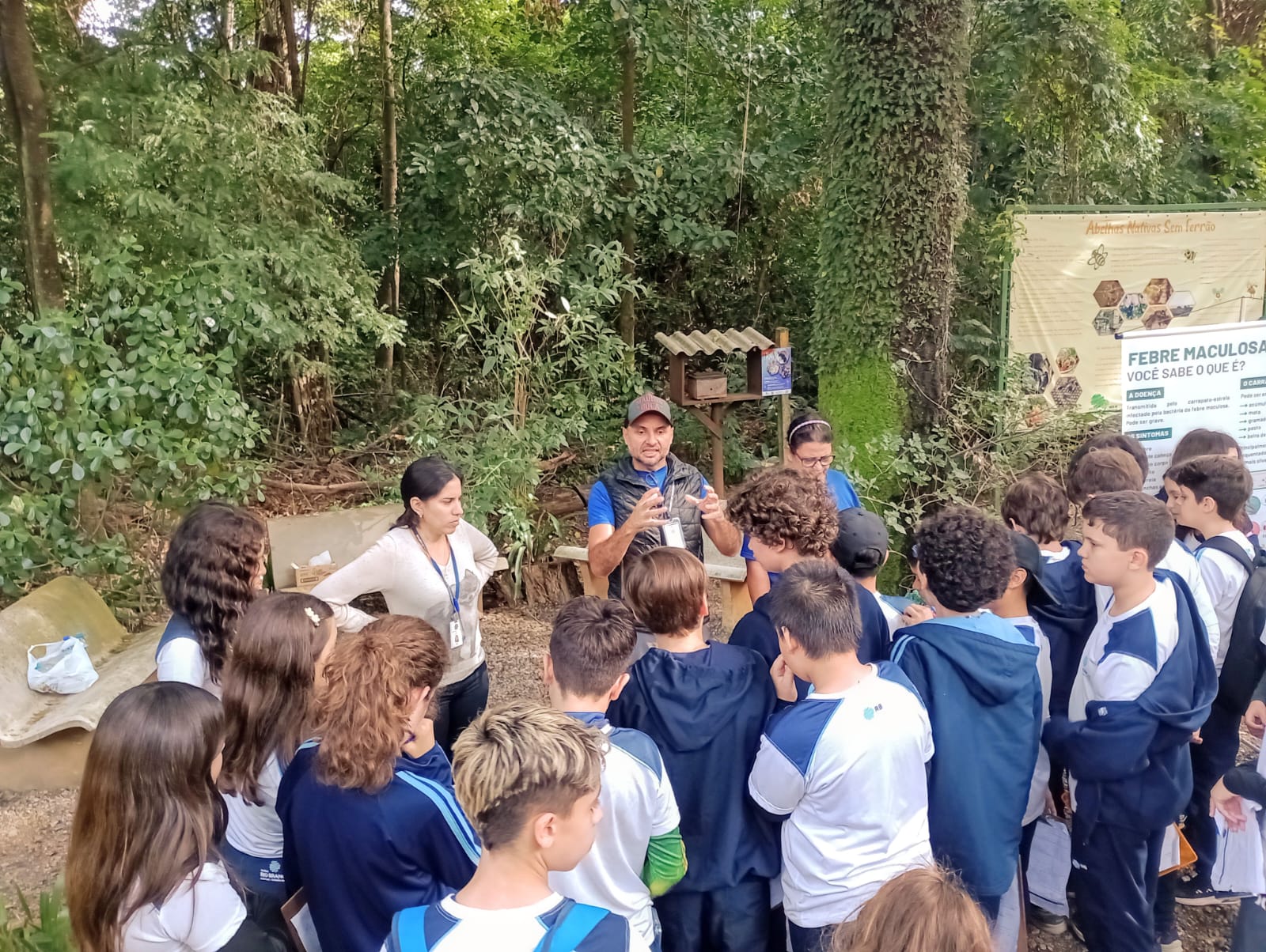 Visitantes e funcionários são orientados sobre os riscos e os tratamentos de febre maculosa e febre amarela