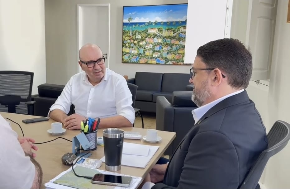 Dário com o secretário de desenvolvimento do Estado de Pernambuco, Guilherme Cavalcante