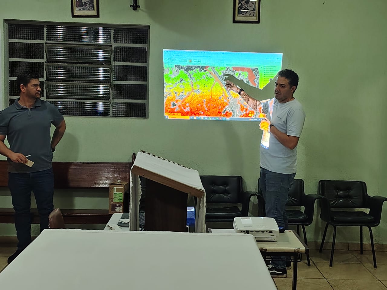 Informações do Parque Linear foram transmitidas aos participantes da audiência