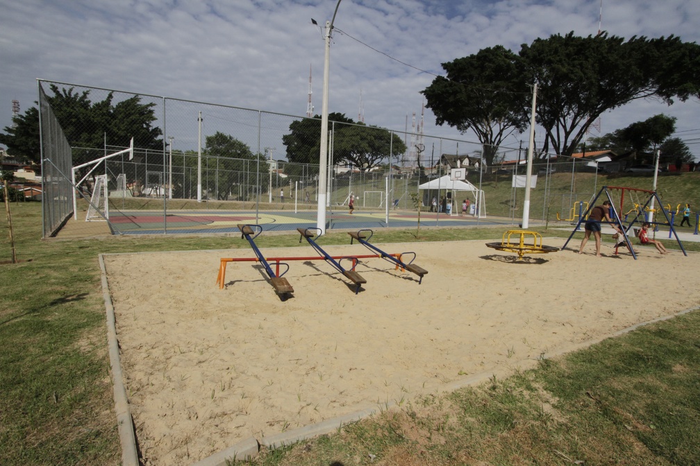 Praça do Jardim Bom Sucesso foi uma das entregues neste sábado 