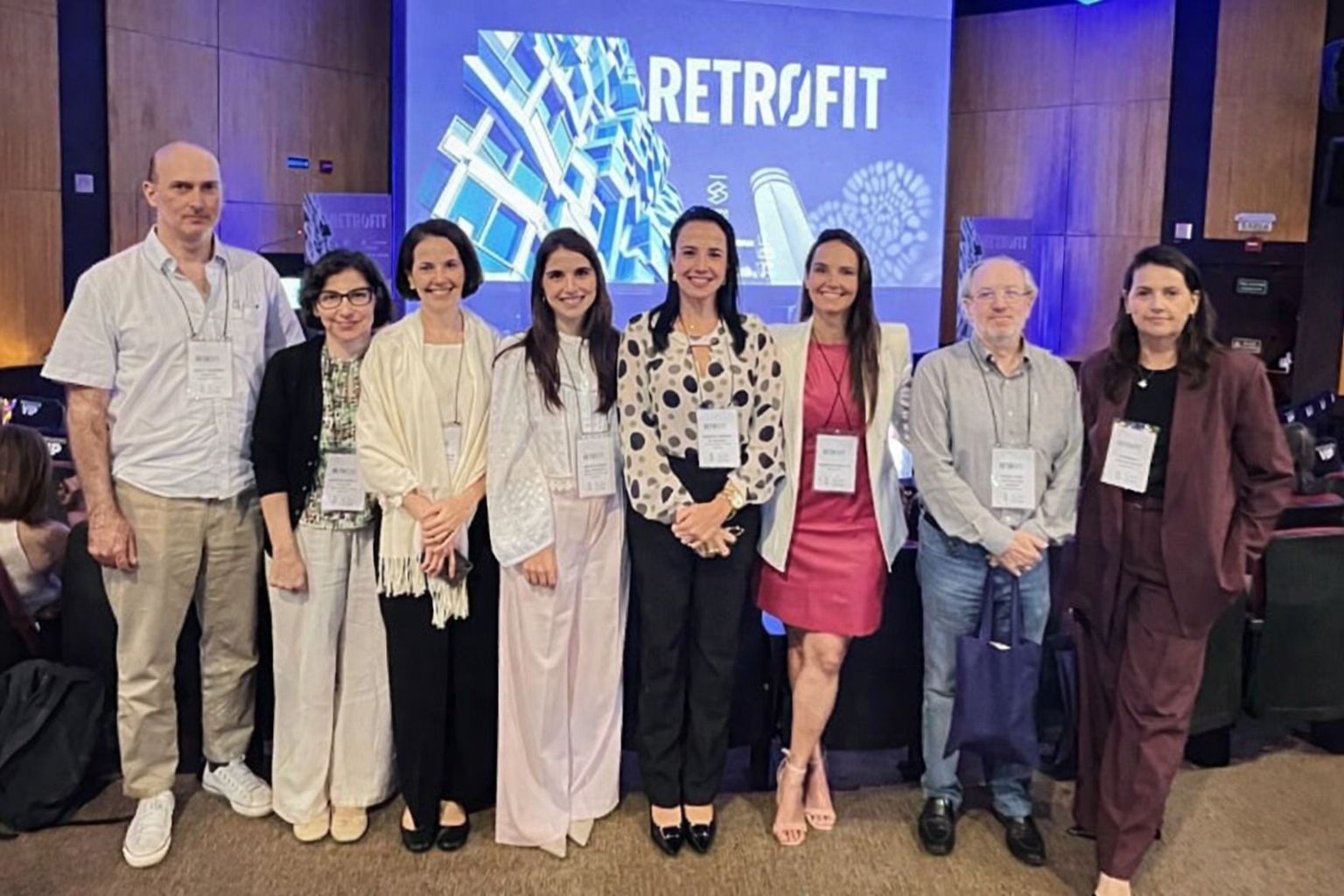 Equipe da Secretaria de Urbanismo que foi ao evento do Sinduscon: experiências internacionais para projetos de retrofit