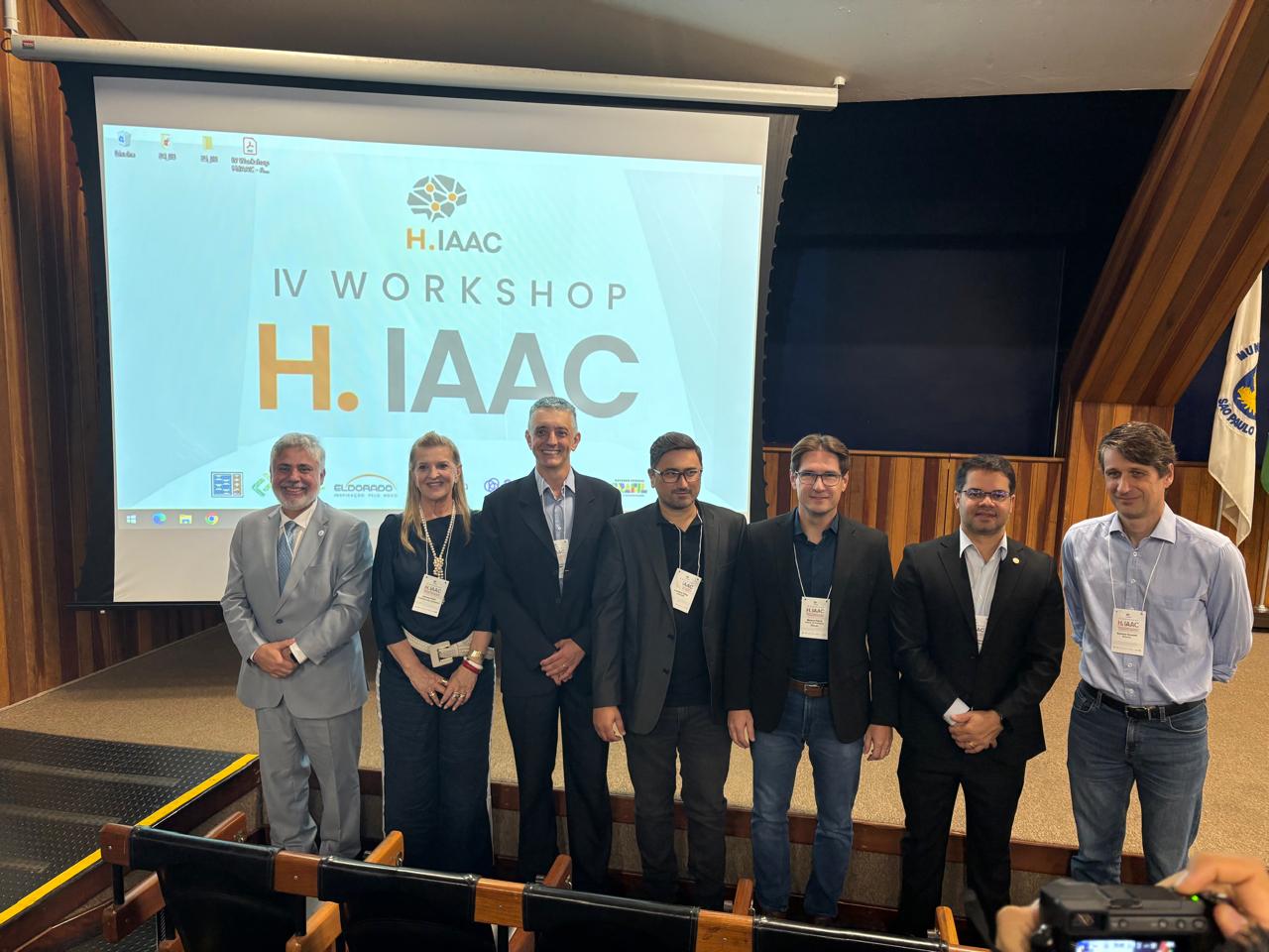 Representantes de instituições públicas e privadas participaram do evento