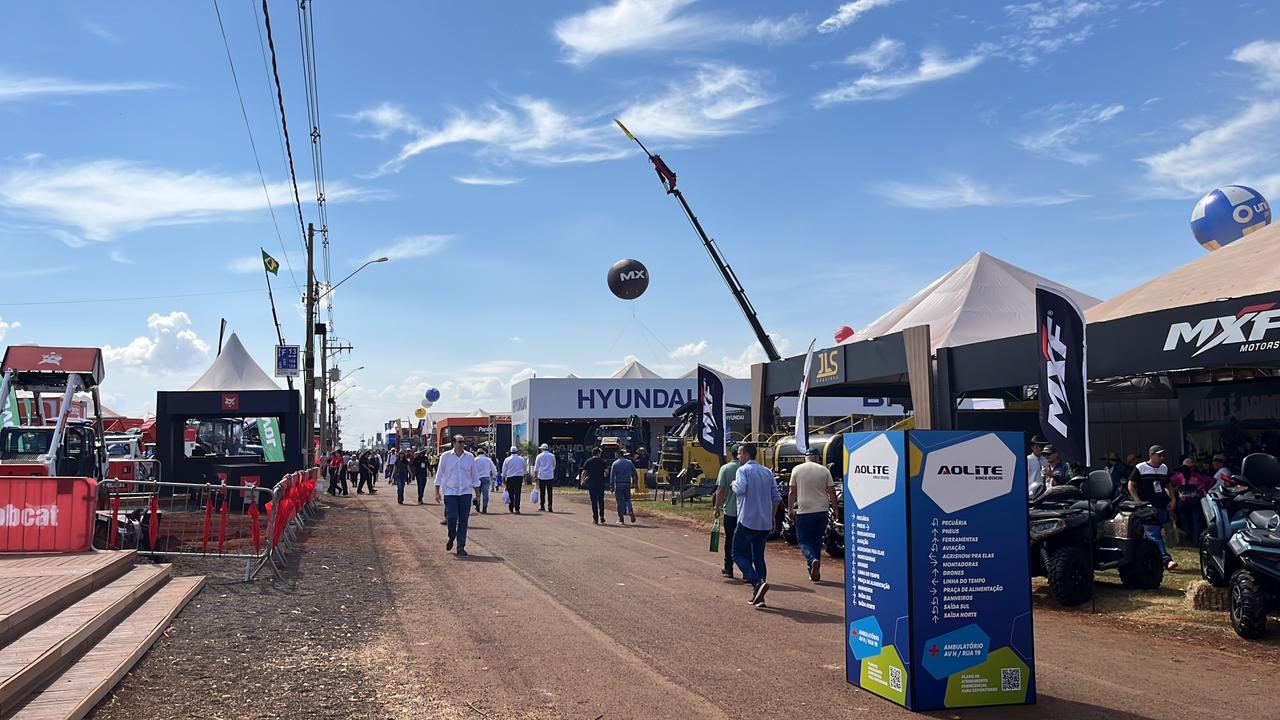 A visita da comitiva de Campinas à Feira teve o objetivo de acompanhar as inovações do agronegócio e ampliar o relacionamento com empresas e instituições da área