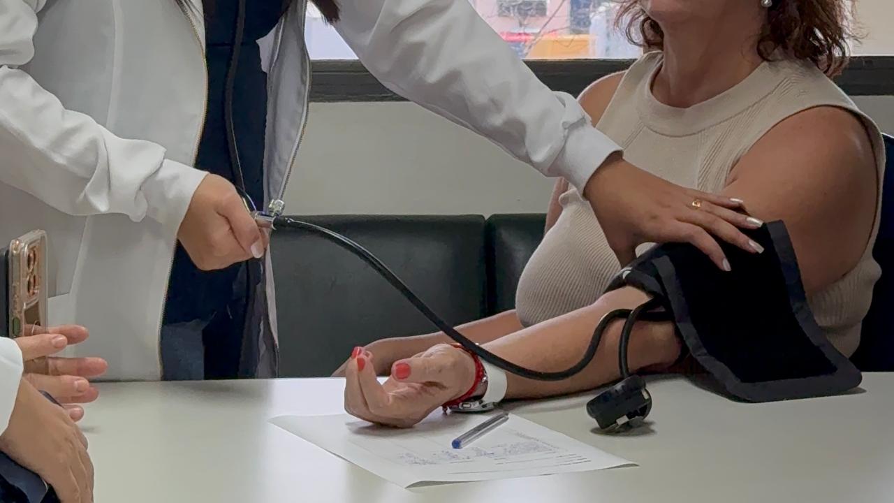 As ações seguirão o modelo do cuidado integral, incluindo aspectos como alimentação saudável, prevenção de doenças e incentivo à prática de atividades físicas