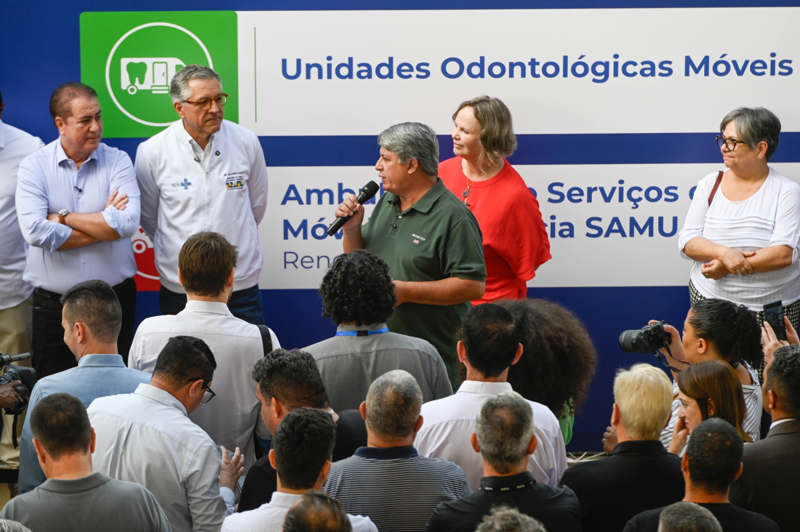 O vice-prefeito Wanderley de Almeida fala durante cerimônia no CNPEM: insfraestrutura em tecnologia para Campinas