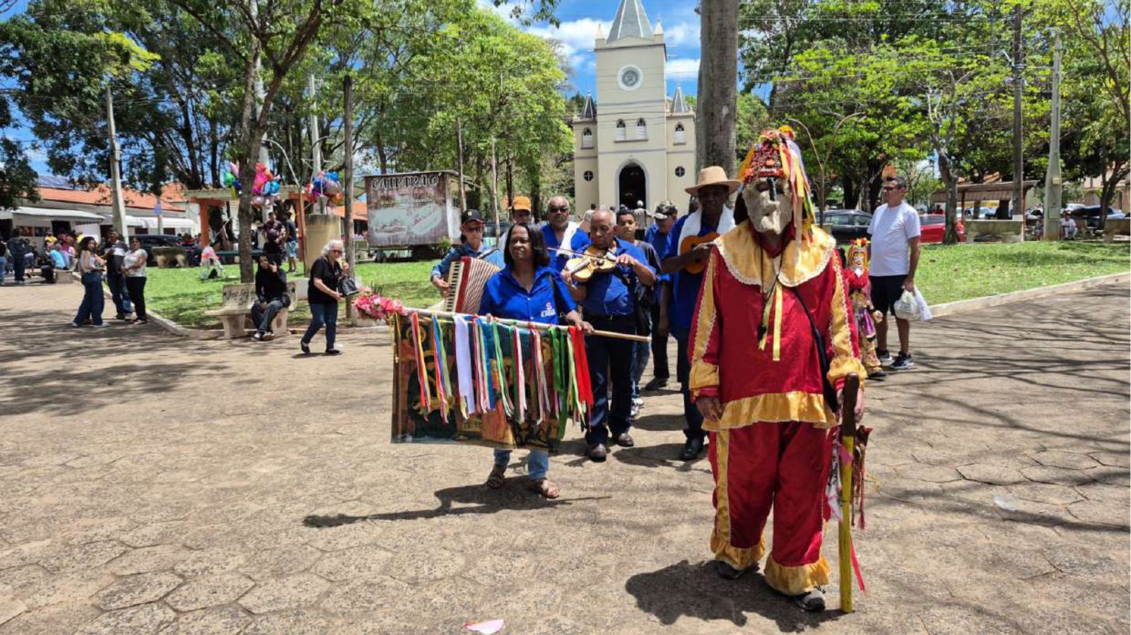 Espaço Cultural Casa do Pavão, no Jardim Esmeraldina, em Campinas, recebe neste sábado, 6 de junho, às 8h30, o projeto “Conversando sobre Folias de Reis”