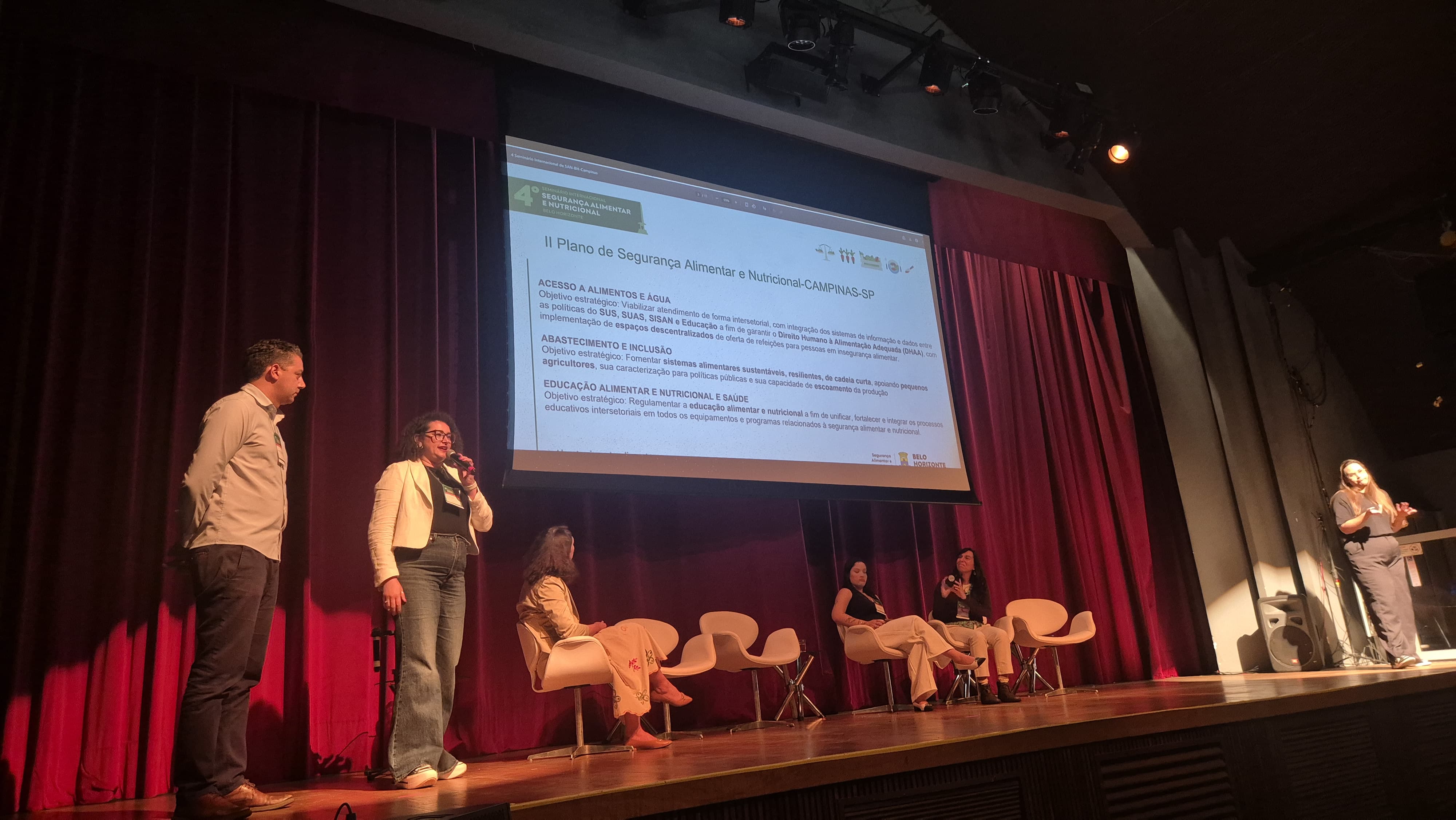 Mariana Maia e Gabriel Neves apresentam programas de Campinas no 4º Seminário Internacional de Segurança Alimentar e Nutricional de Belo Horizonte