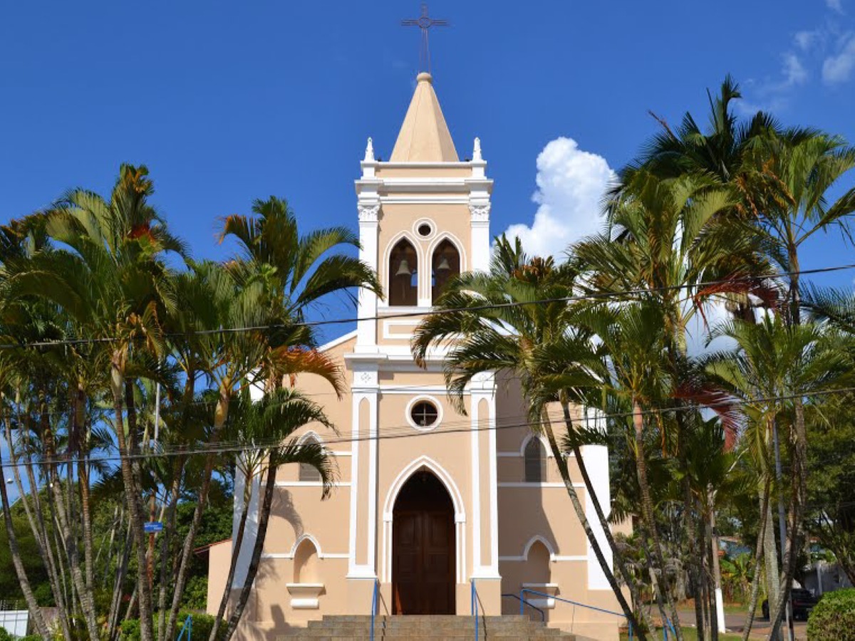 A festa ocorre no entorno da igreja do distrito, localizada na praça Dom Agnelo Rossi, em Joaquim Egídio