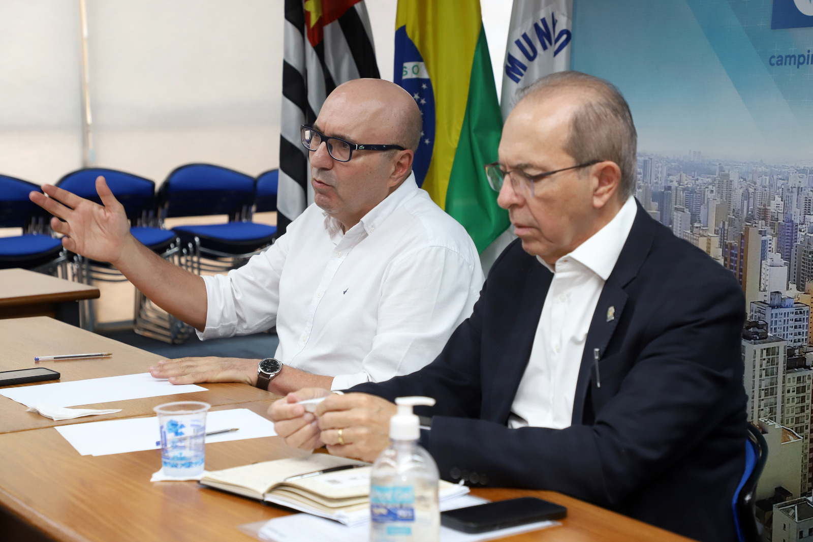 Posição foi defendida durante reunião com prefeitos nesta sexta-feira, 14