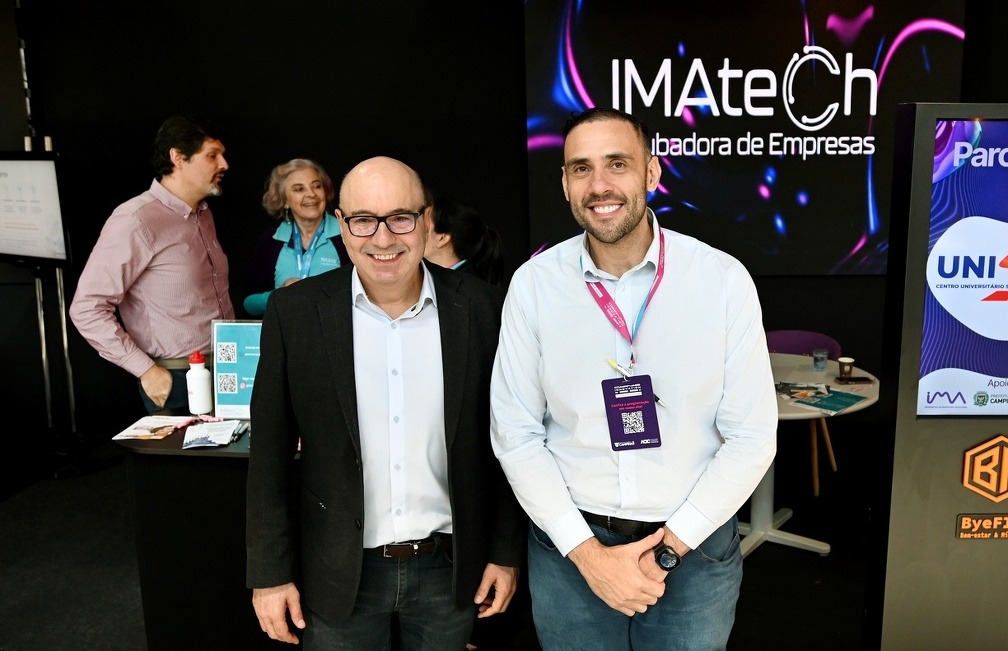 O prefeito Dário Saadi e o presidente da IMA, Elias Tavares, na Innovation Week