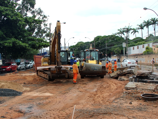 Avenida das Amoreiras: bloqueios por conta das obras do BRT