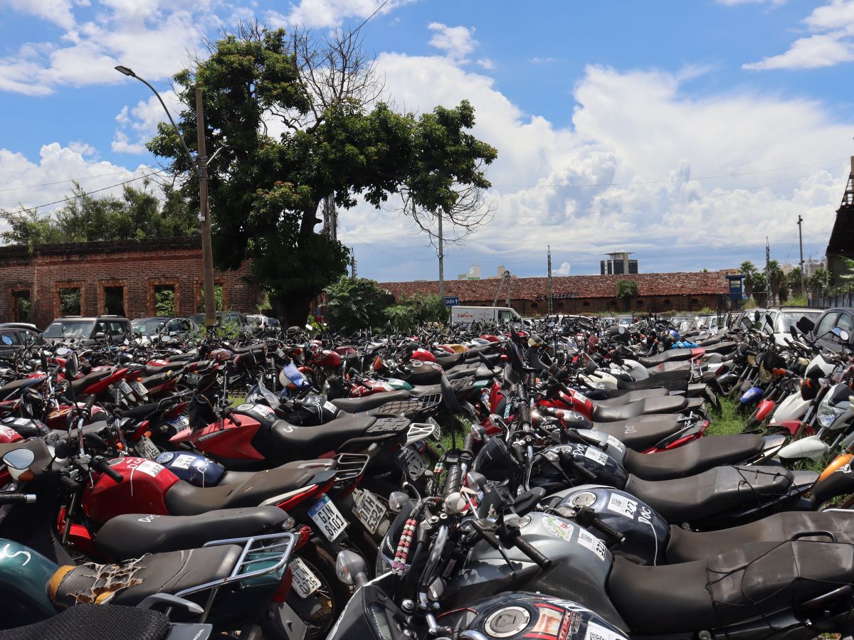 Dos lotes disponíveis para leilão,  560 são de motos