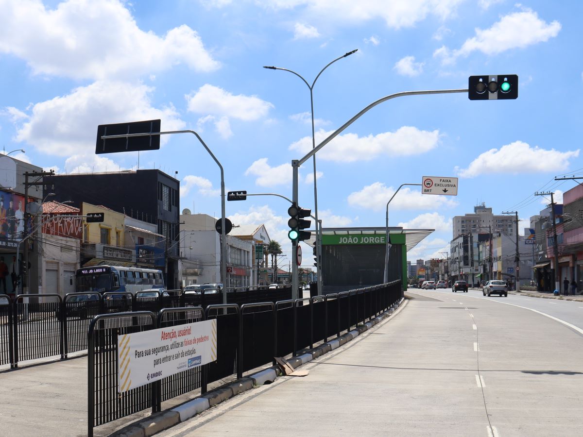 A expectativa é de que o deslocamento entre os terminais seja realizado em, aproximadamente, 35 minutos.